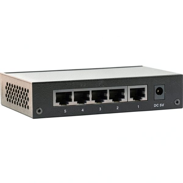 Intellinet 5 Port Fast Ethernet Office Switch Metal Case-5